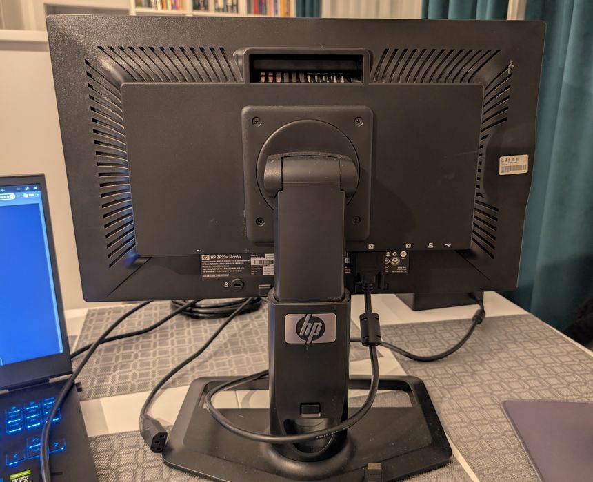 Monitor HP ZR22w