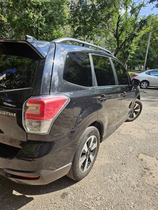Продам Subaru forester 2018