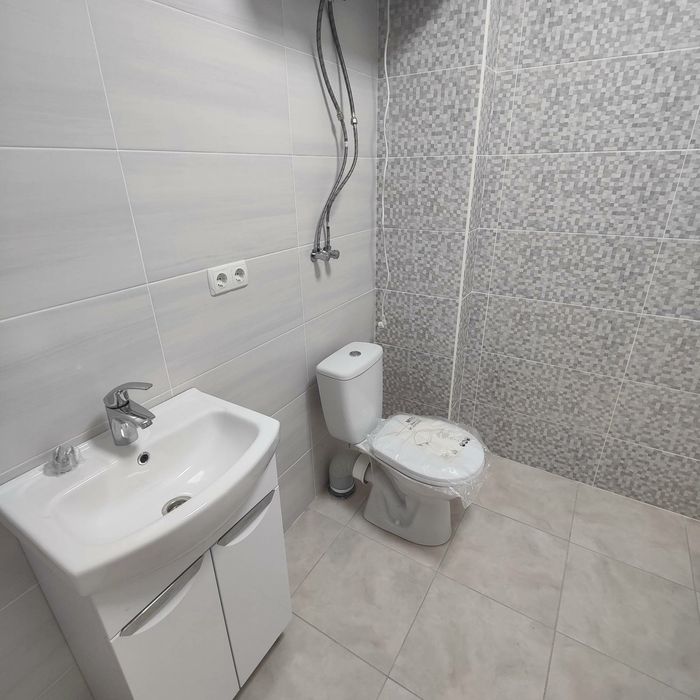 Продам таун з ремонтом