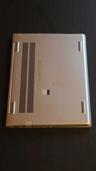 HP ProBook 430 G6 | i7 | 8 GB RAM | SSD 
256 GB | Bardzo dobry stan