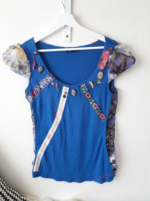 T-shirt Azulão & Berloques 《Piero & Piovani》64585091010946121