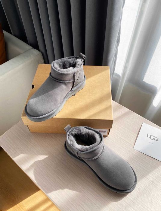 UGG Classic Mini Boots R.37