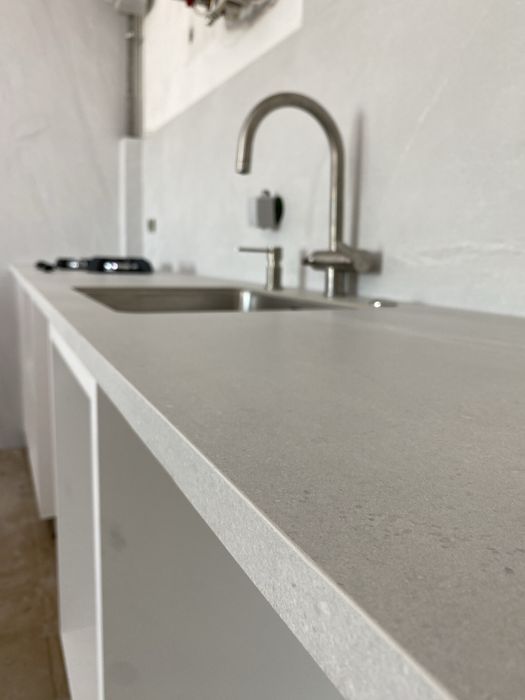 Плиточник широкоформатного керамограніту| Дизайн рішення | Преміум