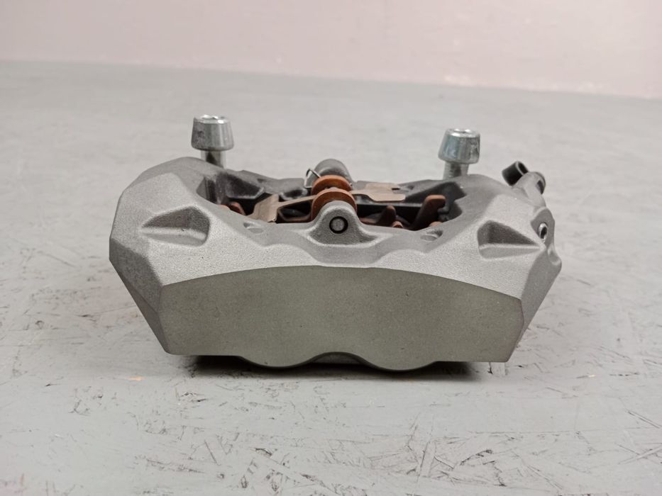Ducati Streetfighter V2 Panigale Zaciski Brembo MonoBlock Zacisk Przód