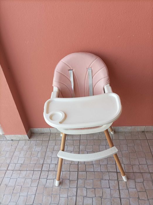 Cadeira de refeição