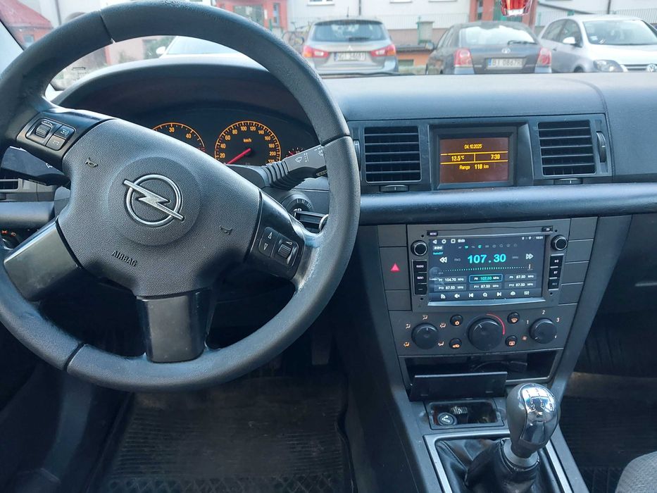Opel Vectra oplaty na rok czasu