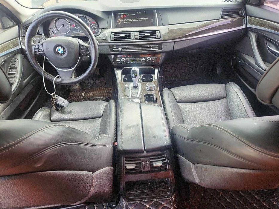 Бампер BMW F10 Розборка БМВ Ф10 на запчастини BMW F10  475 колір
