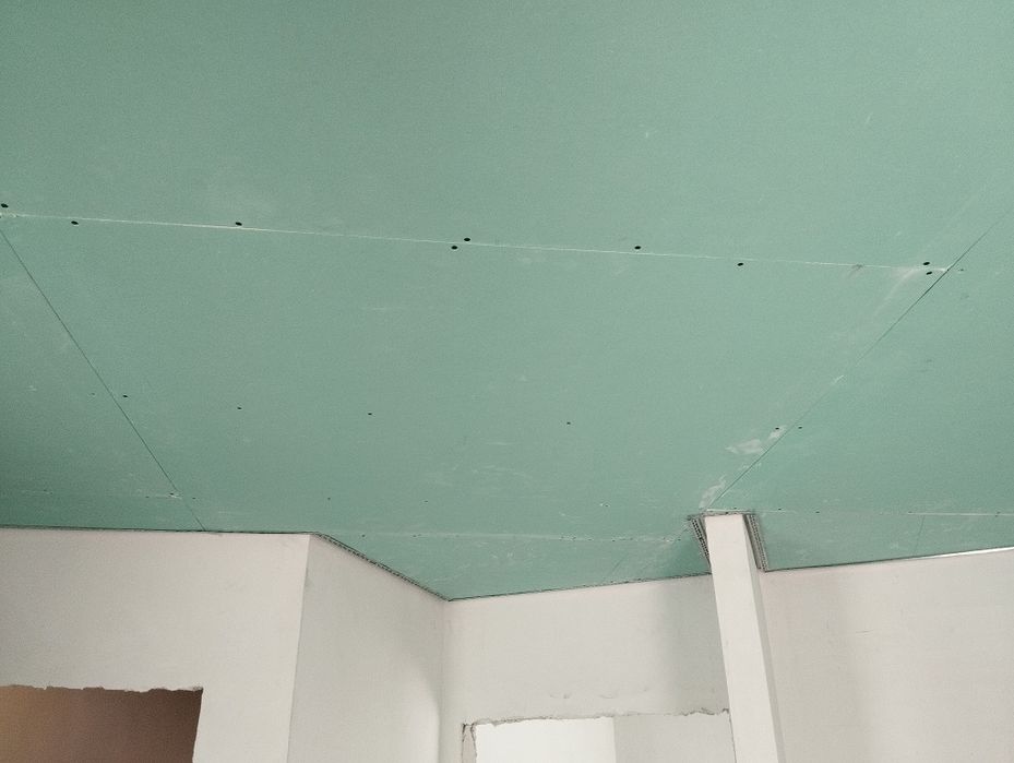 Pladur, Pavimento, Canalização