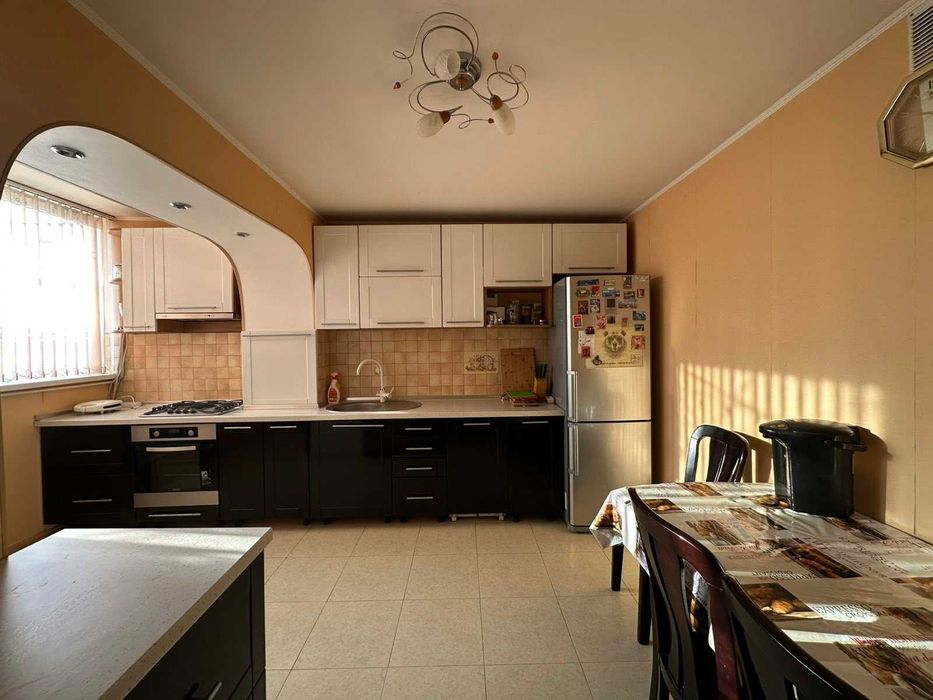 Продам 2 комнатную квартиру в Фонтанке-3