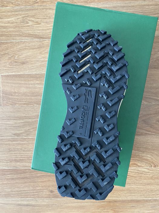 Кросівки Lacoste Elite Active бежеві 44 розмір