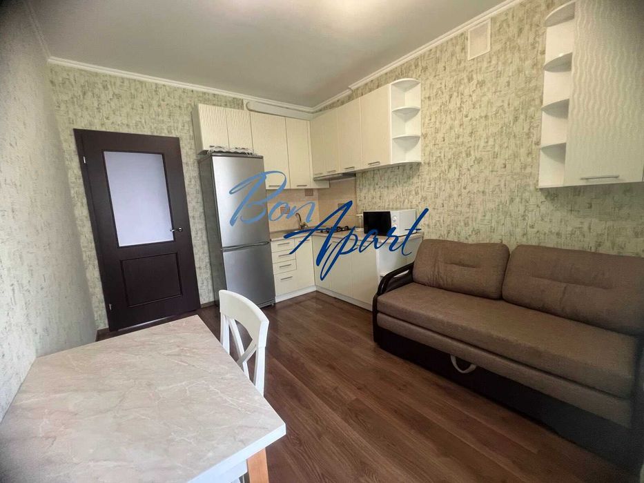 Оренда 1к., ЖК Кришталеві Джерела, Метрологічна, 18000 грн.