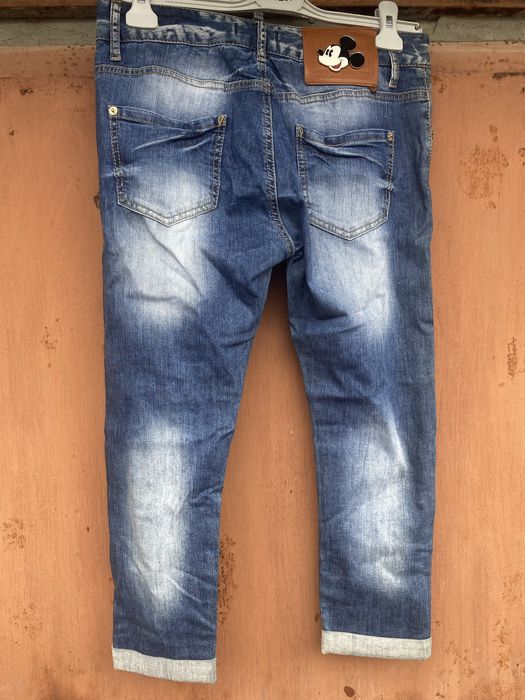 Джинсы AMN бойфренды