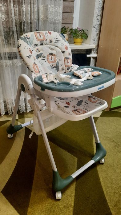 Продам годувальний стілець bambi