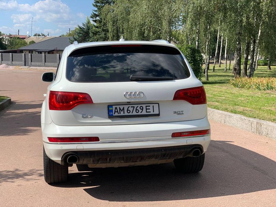 Audi Q7 3.0 TFSI Quattro • 2015 • Хороша комплектація •