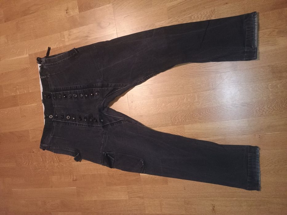 Unikalne Spodnie DasWerk Goth / Alt / Techwear z Guzikami 
Cena: 150 zł (do lekkiej negocjacji)