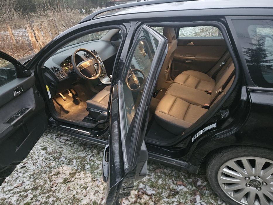 Volvo V50 2004 рік 2.0 дизель для військових