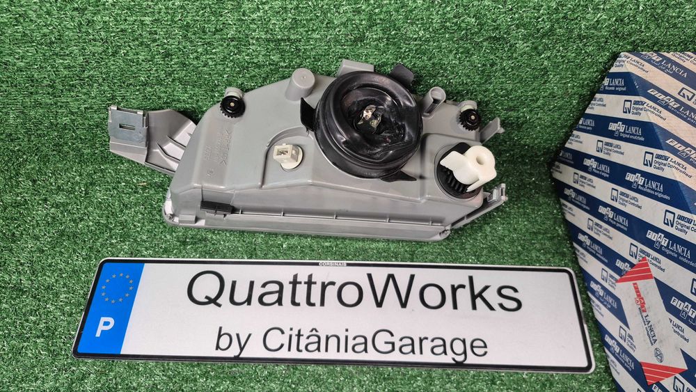 Otica Farol Direito Fiat Punto I 176 1993 a 2000 Ref. 1AF006.827-021 NOVO Hella Original