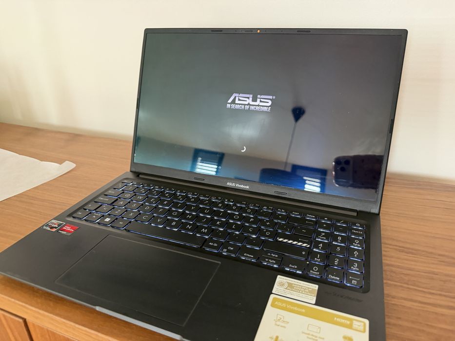 Portátil Asus Vivobook 15 Oled c/garantia | 16G DDR4 RAM | 512 GB SSD