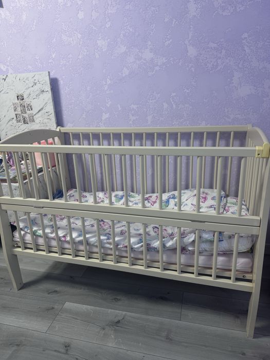 Колиска для малечі.Ціна  2800.