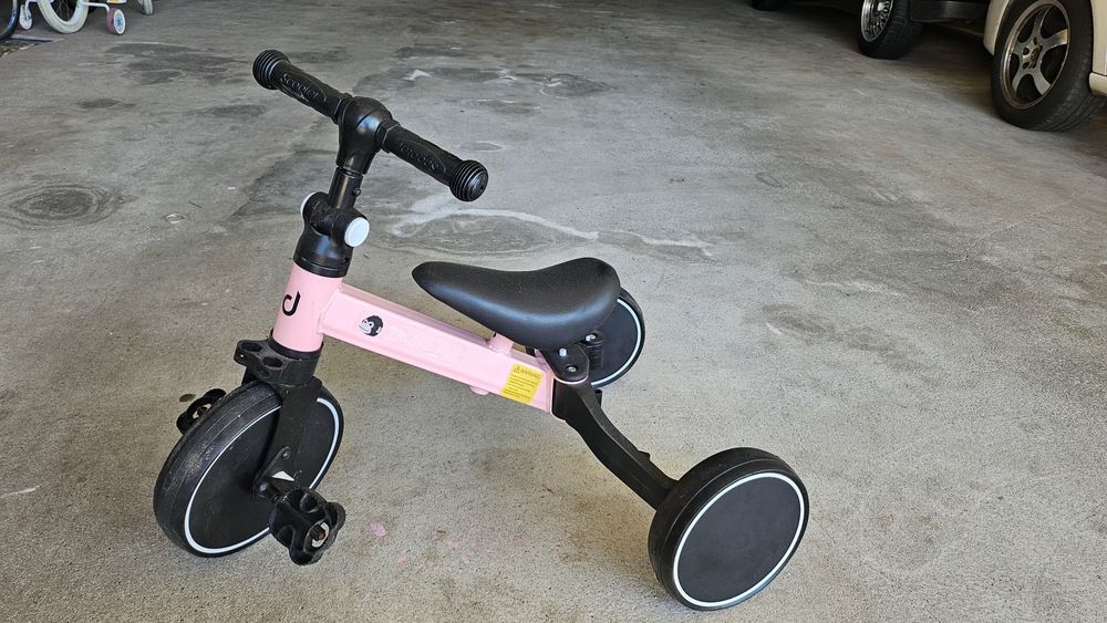 Triciclo criança