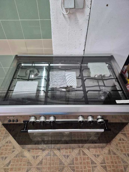 Fogão a Gás 5 Bicos – Estado Novo - Nunca Usado