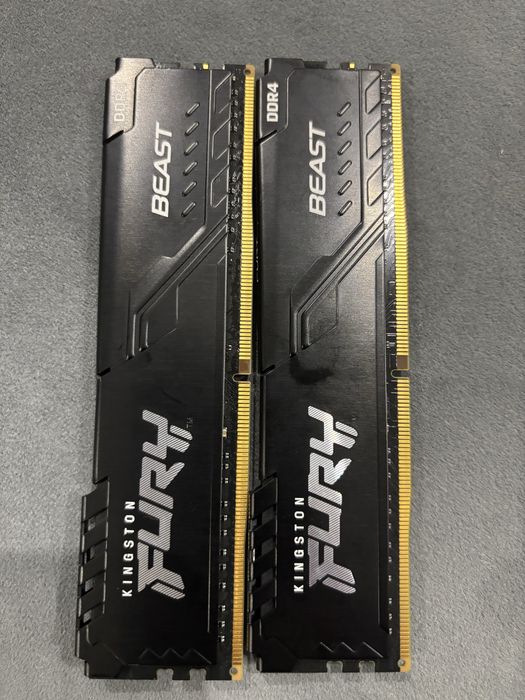 Продам ОЗУ 16 гб ddr-4