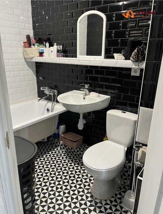 Однокімнатна затишна квартира на Хоткевича