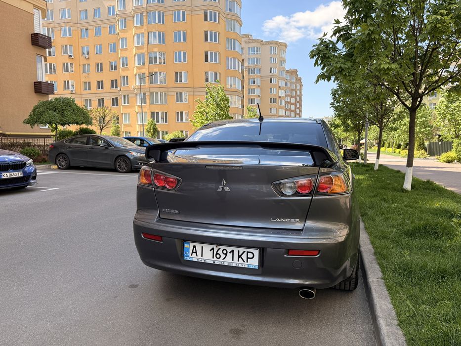 Mitsubishi Lancer X