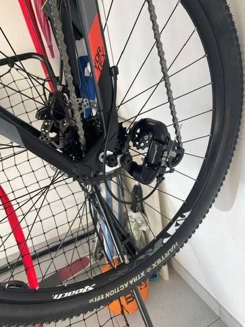 Bicicleta Eleven Vortex 1.0 com 25 km