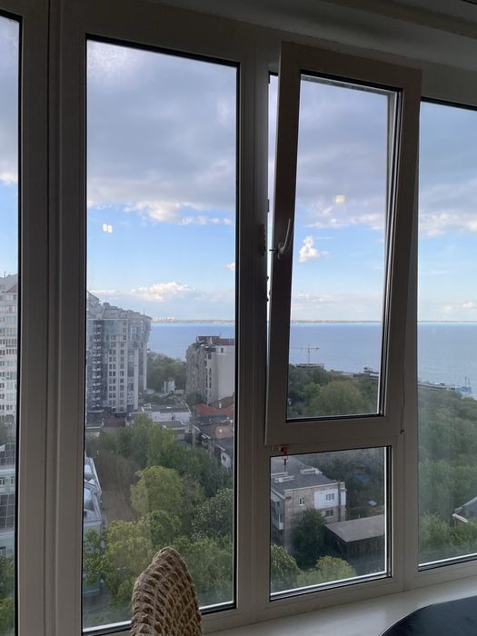 Продам квартиру с видом на море.