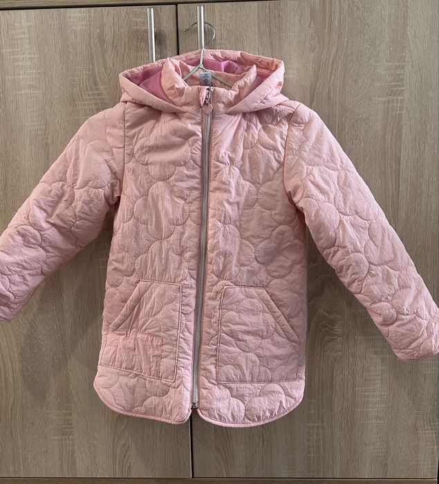 Продам куртку для дівчинк  носити біля дому