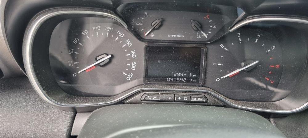 Vendo viatura Citroën C 3 Aircross Shine