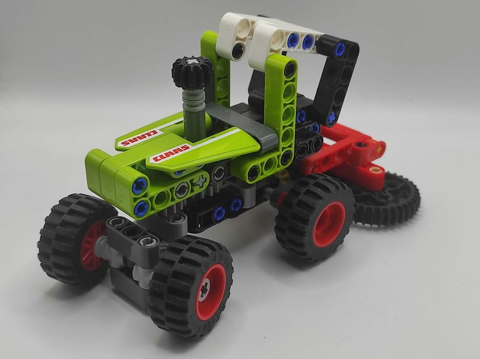 Klocki LEGO Technic 42102 Mini CLAAS XERION + instrukcja #593