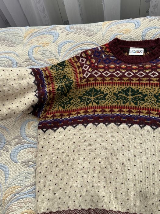 Осінній затишний светр 100% вовна