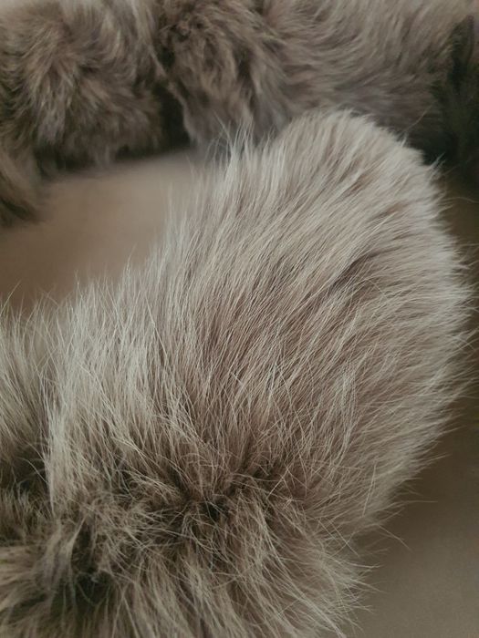 Ogony z lisa naturalnego futro obszycie lis