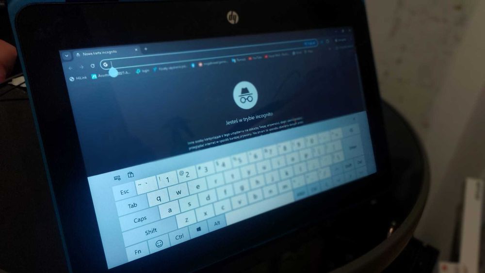 MAŁY PRZENOŚNY LAPTOP z dotykowym ekranem DO SZKOŁY Z Funkcją Tabletu + ładowaniem usb C idealny do szkoły, nauki czy w podróż!