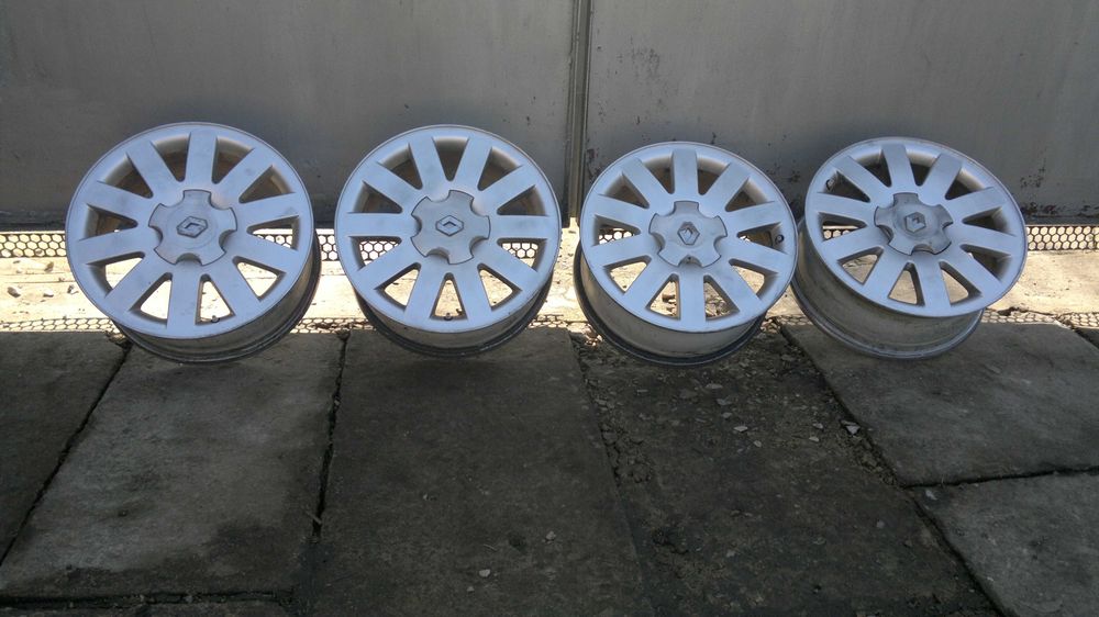 Диски Renault Trafic II R16