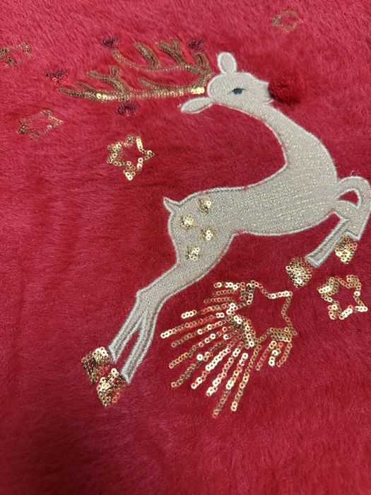 Новогодний свитер для девочки