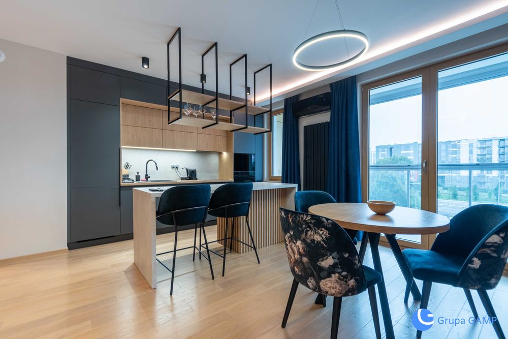 Wysoki standard, klima, 2 balkony | Ludwinów/Forum