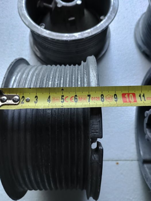 Koła bębny linowe do bramy.