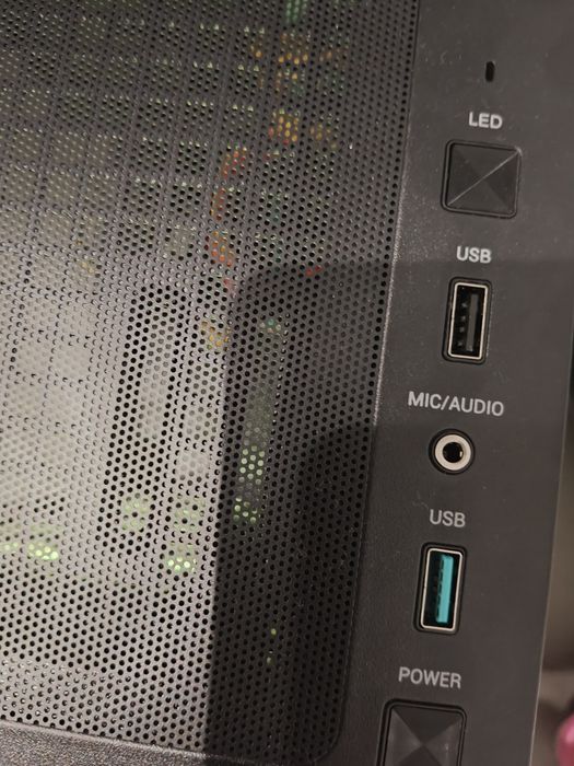 Komputer do gier TPM 2.0  RX 6600 8GB | Xeon 10/20| 32GB DDR4 | TPM 2.0!