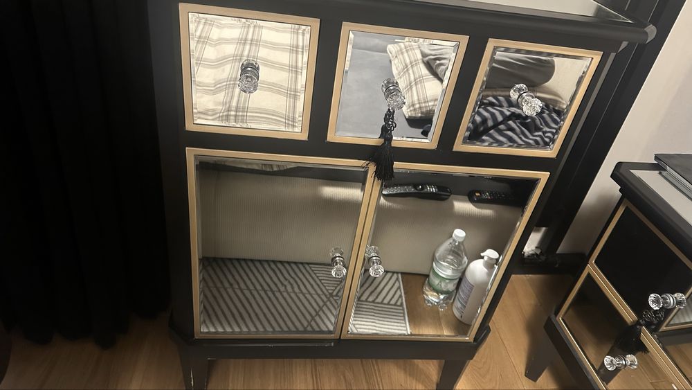 Szafki nocne i komoda