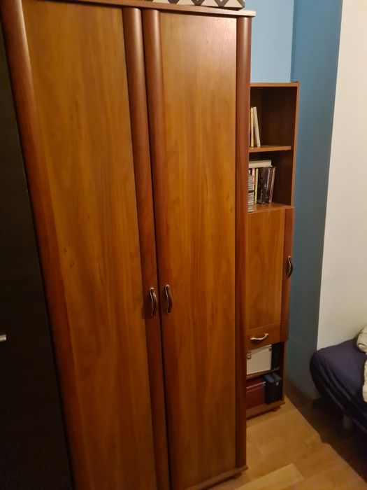 Oddam za darmo szafy widoczne na zdjeciach