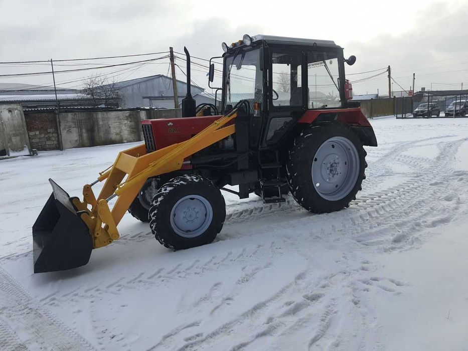 Трактор МТЗ 82.1 з навантажувачем погрузчиком фронтальним