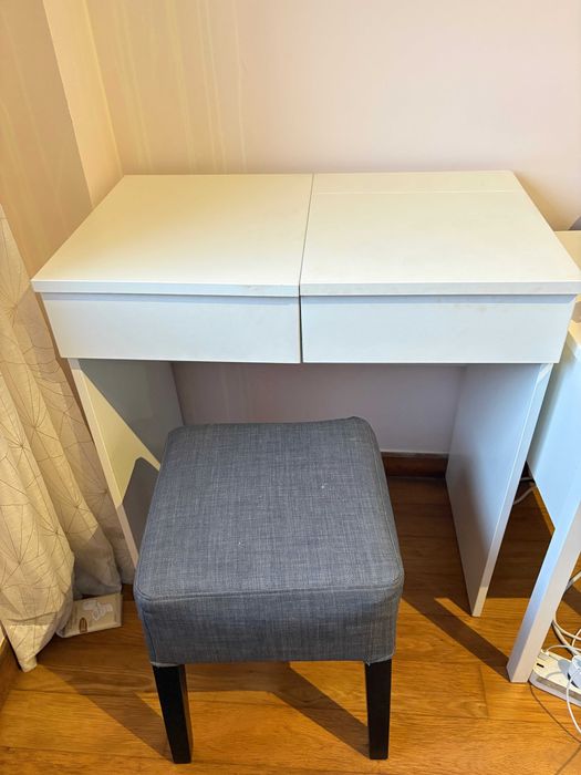 Toucador ou Penteadeira IKEA em ótimo estado