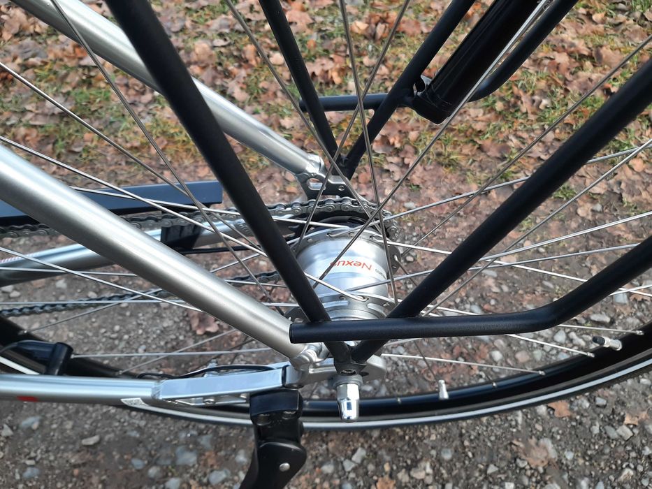 Rower elektryczny miejski trekkingowy Kalkhoff Agattu damki męski