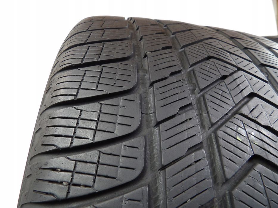 2x opony 305/35r21 pirelli scorpion winter