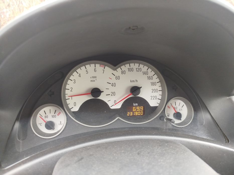 Opel Corsa 1.2 75km 2002