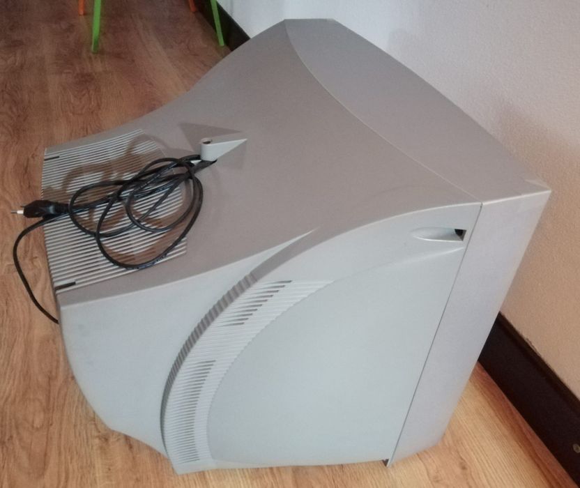 Samsung TV with remote, TV works but sound is intermittent64550377389826122