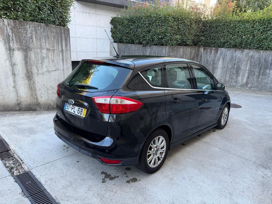 Ford C-Max 1.6 tdci — photo 2